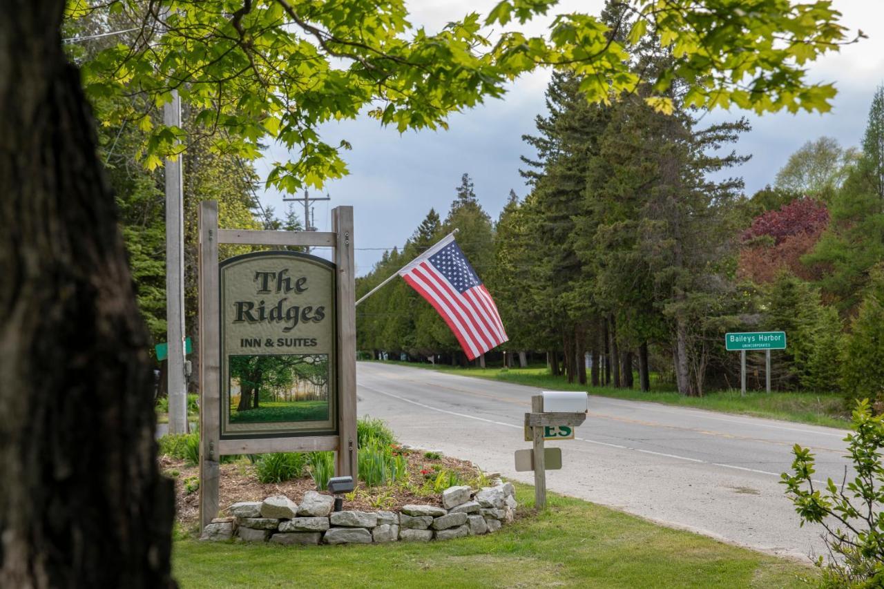 Ridges Inn & Suites ベイリーズ・ハーバー エクステリア 写真