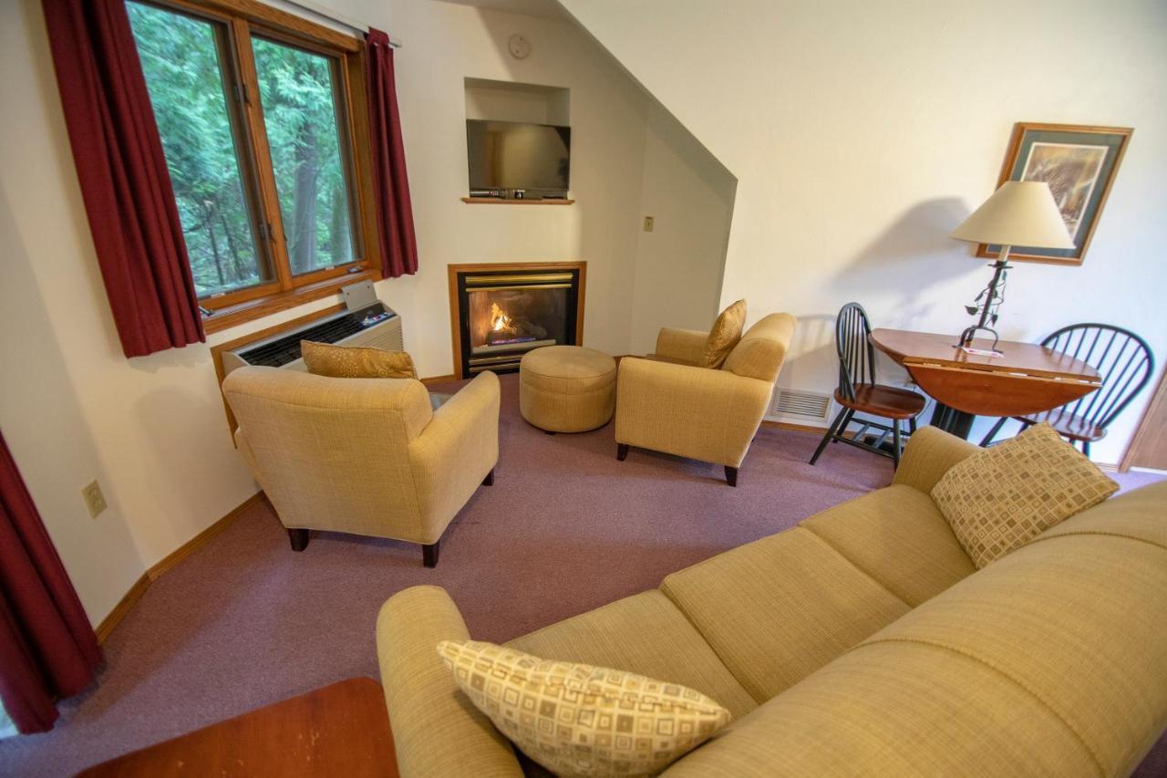 Ridges Inn & Suites ベイリーズ・ハーバー エクステリア 写真