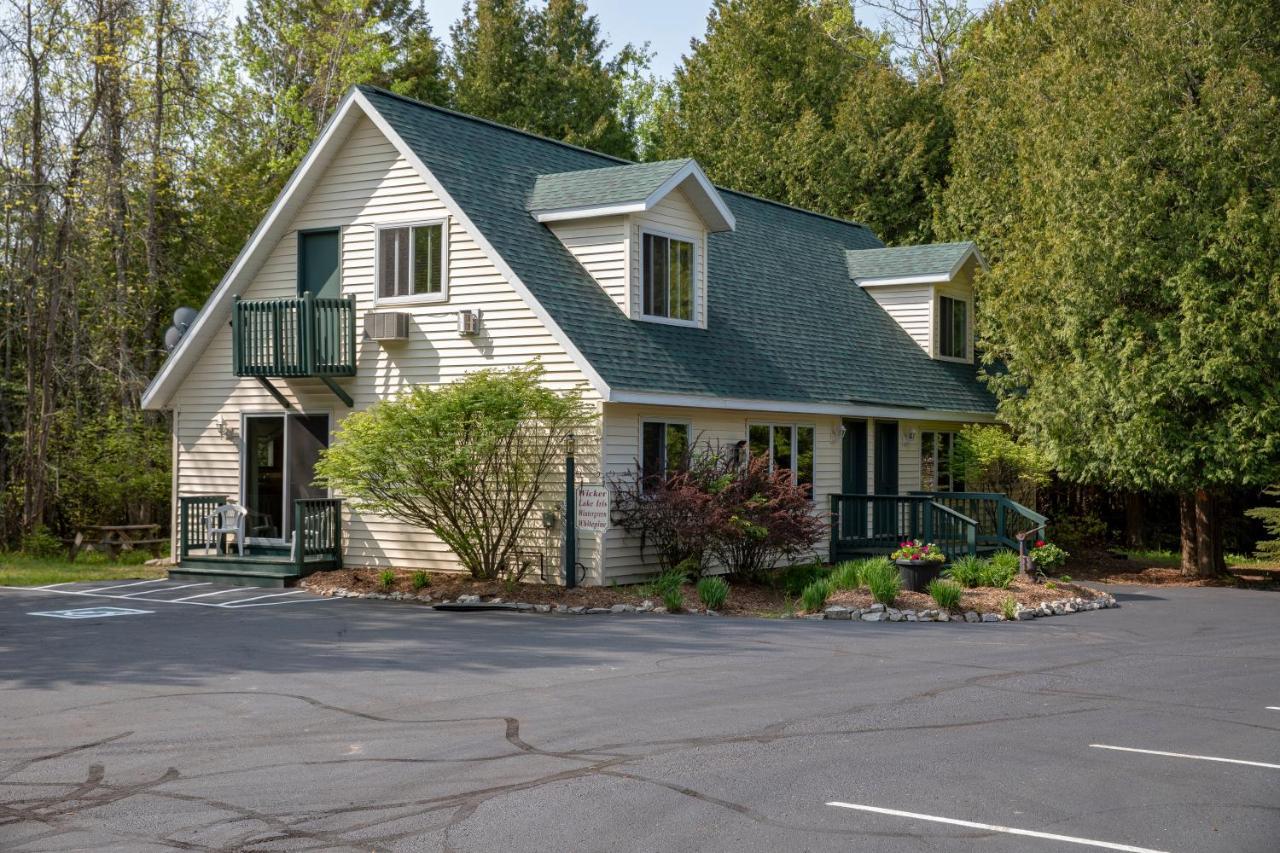 Ridges Inn & Suites ベイリーズ・ハーバー エクステリア 写真
