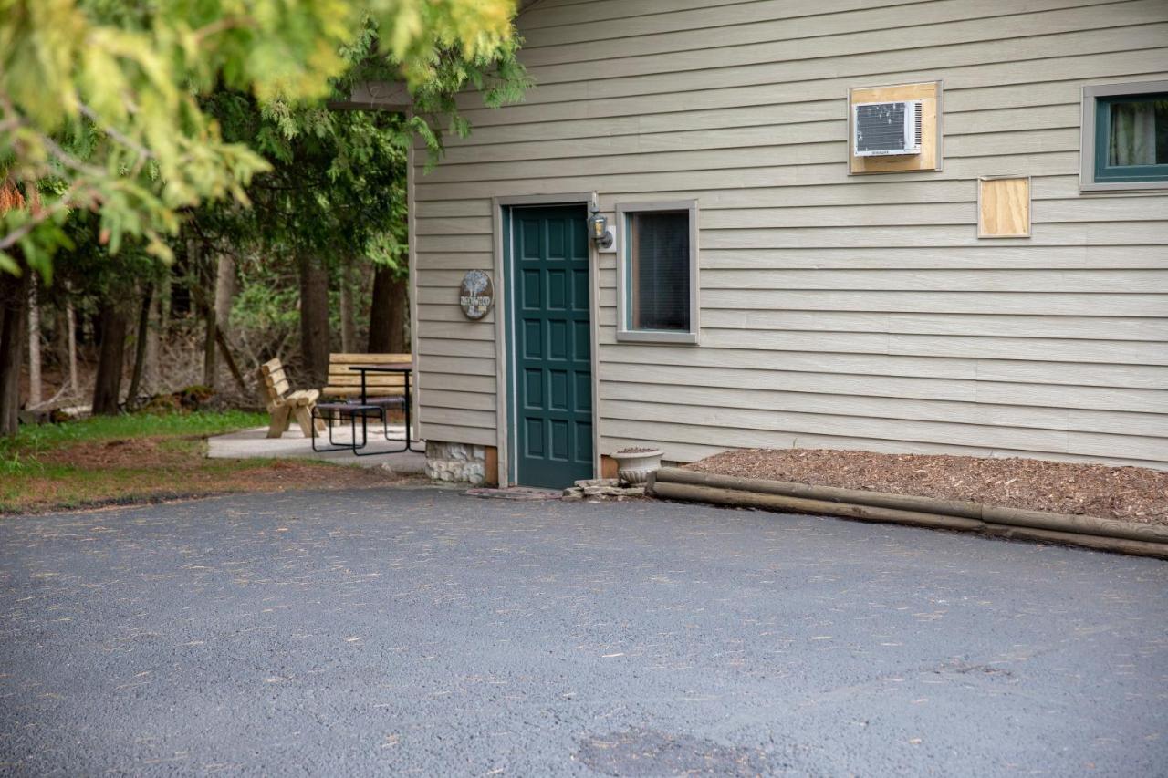 Ridges Inn & Suites ベイリーズ・ハーバー エクステリア 写真