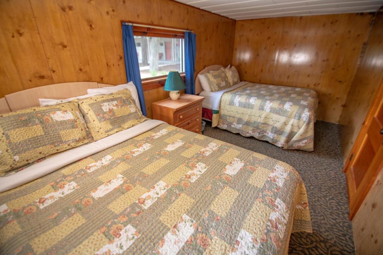 Ridges Inn & Suites ベイリーズ・ハーバー エクステリア 写真